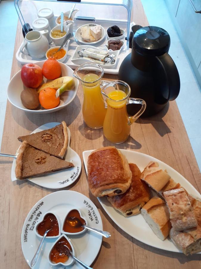 Charmes En Ville Le Charme Authentique 蒙吕松 外观 照片
